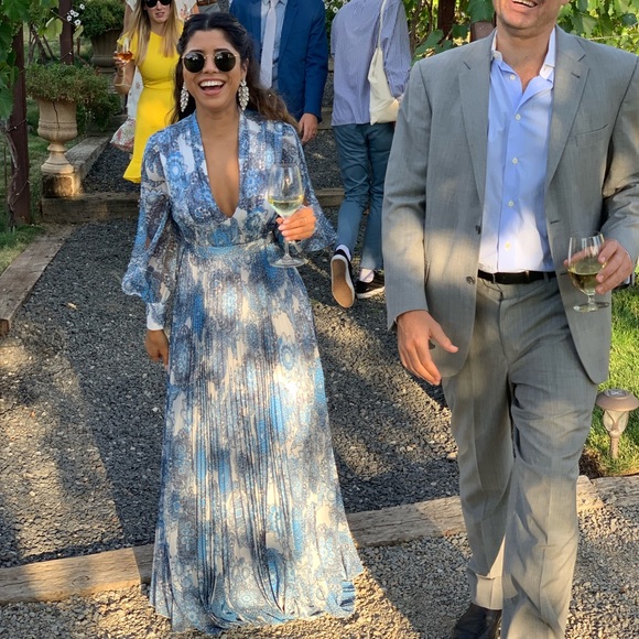 Alice + Olivia Blue and White Maxi Dress - Picture 3 of 9